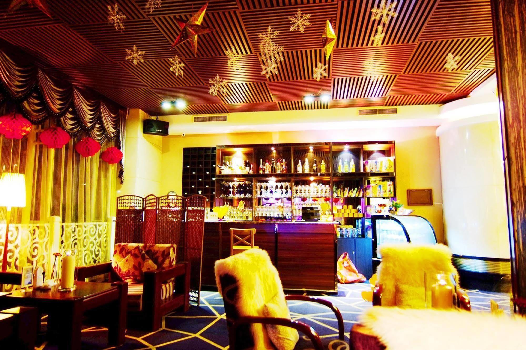 The Royal Fortune Hotel Шеньян Экстерьер фото